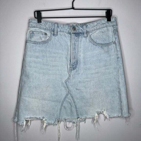 We The Free Women’s Going Rogue Denim Skirt Raw Hem Boho Asymmetrical Size 29 - Picture 1 of 5